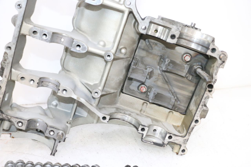 photo de ONDERSTE MOTORKAST KAWASAKI ZX-6R ZX6R 600 (2000 - 2002) - Focus op structuur