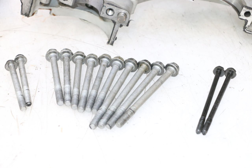 photo de ONDERSTE MOTORKAST KAWASAKI ZX-6R ZX6R 600 (2000 - 2002) - Technische close-up