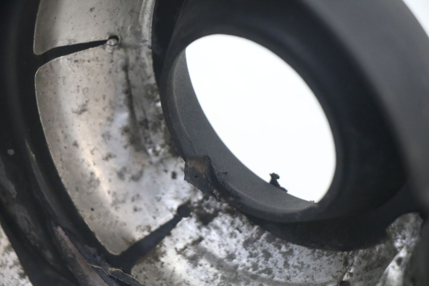 photo de UITLAATDEKSEL YAMAHA BW'S BWS 125 (2010 - 2013) - Markeringen en referenties