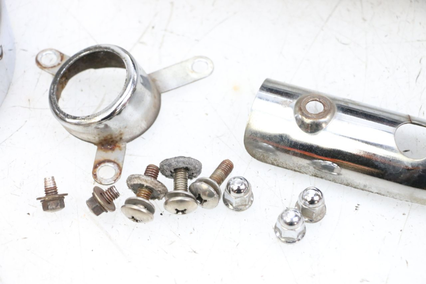 photo de UITLAATDEKSEL KYMCO GRAND DINK 125 (2002 - 2007) - Kenmerkende details