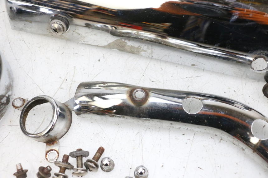 photo de UITLAATDEKSEL KYMCO GRAND DINK 125 (2002 - 2007) - Gecontroleerd onderdeel