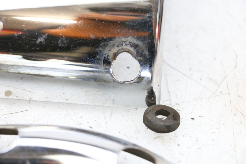 photo de UITLAATDEKSEL KYMCO GRAND DINK 125 (2002 - 2007) - Markeringen en referenties