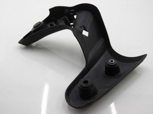 photo de UITLAATDEKSEL HONDA FES S-WING SWING 125 (2007 - 2015) - Detail van het onderdeel
