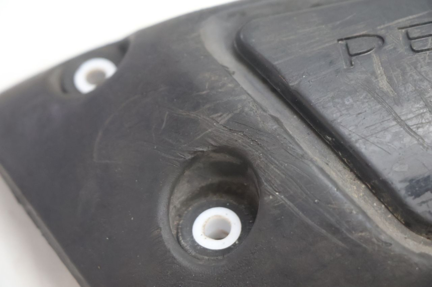 photo de UITLAATKAP PEUGEOT KISBEE 4T 50 (2010 - 2017) - Zoom op gebruiksstaat