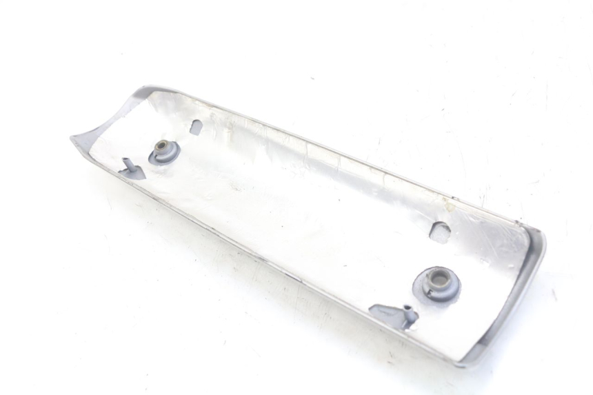 photo de UITLAATDEKSEL YAMAHA X-CITY XCITY 125 (2007 - 2013) - Detail van het onderdeel