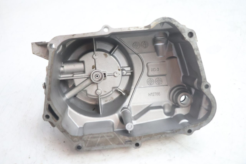 photo de KOPPELINGDEKSEL APOLLO RFZ 125 - Bevestigingspunten