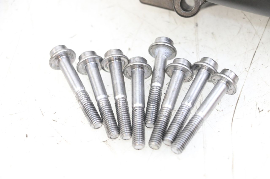 photo de KOPPELINGDEKSEL YAMAHA FZ1 FAZER 1000 (2007 - 2009) - Bevestigingspunten