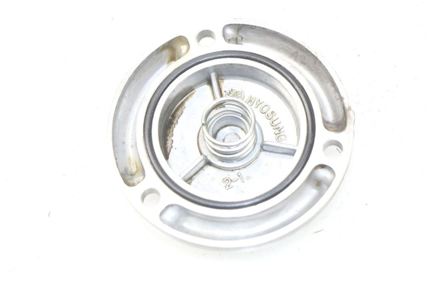 photo de OLIEKARTER HYOSUNG COMET GTR 125 (2007 - 2014) - Detail van het onderdeel