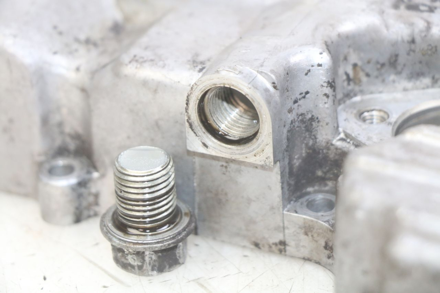 photo de OLIEKARTER YAMAHA FZS FAZER 600 (1998 - 2001) - Detail van het onderdeel