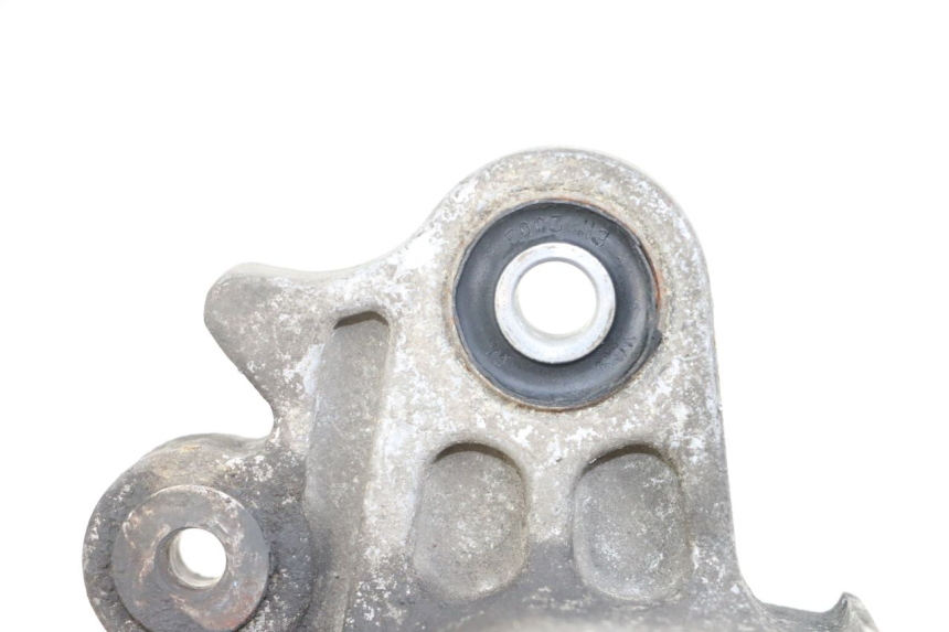 photo de RECHTER MOTORDEKSEL KYMCO AGILITY RS 4T 50 (2009 - 2013) - Detail van het onderdeel