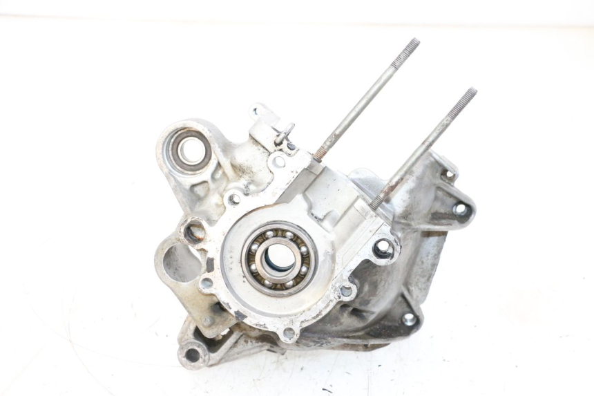 photo de RECHTER MOTORDEKSEL MBK BOOSTER SPIRIT NAKED 50 (2004 - 2017) - Technische close-up