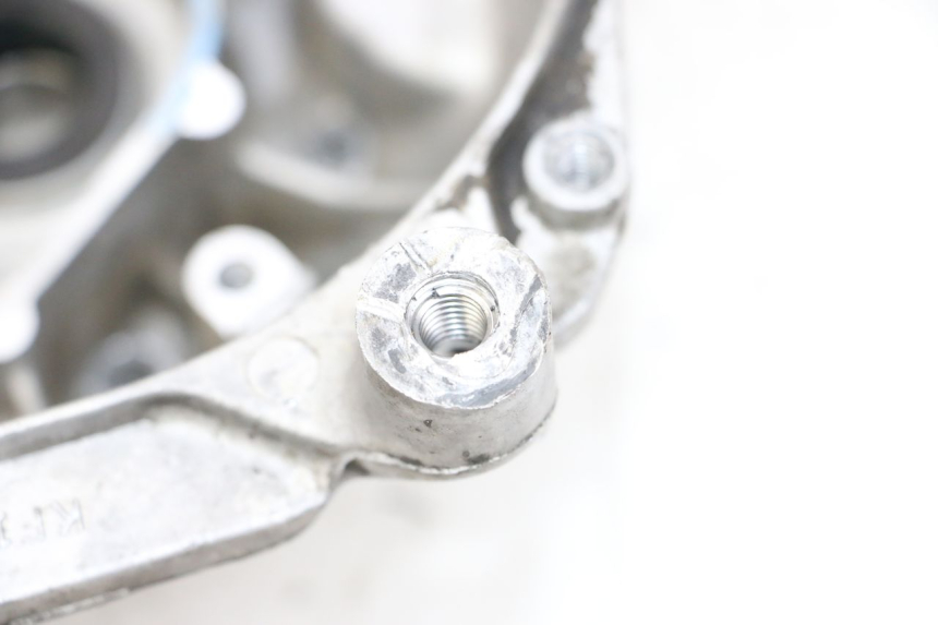 photo de RECHTER MOTORDEKSEL MBK BOOSTER SPIRIT NAKED 50 (2004 - 2017) - Staat van het oppervlak