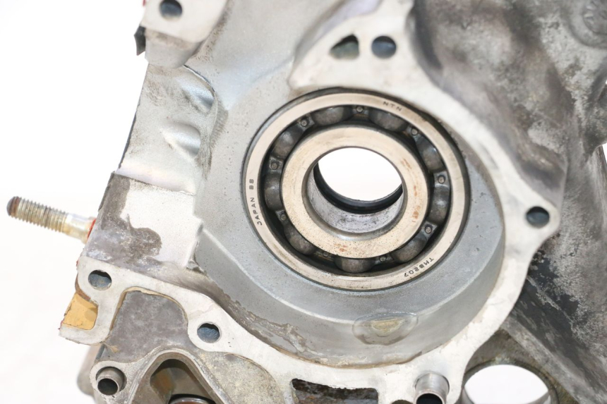 photo de RECHTE MOTORKAP HONDA FES PANTHEON 2T 125 (1998 - 2002) - Technische close-up