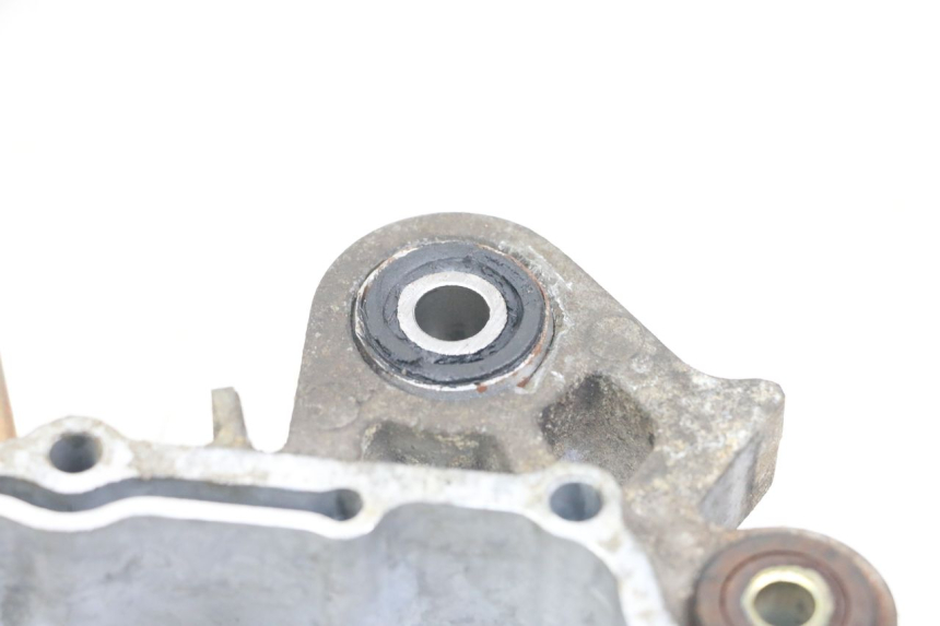 photo de RECHTER MOTORDEKSEL SYM FIDDLE 2 50 (2008 - 2013) - Bevestigingspunten