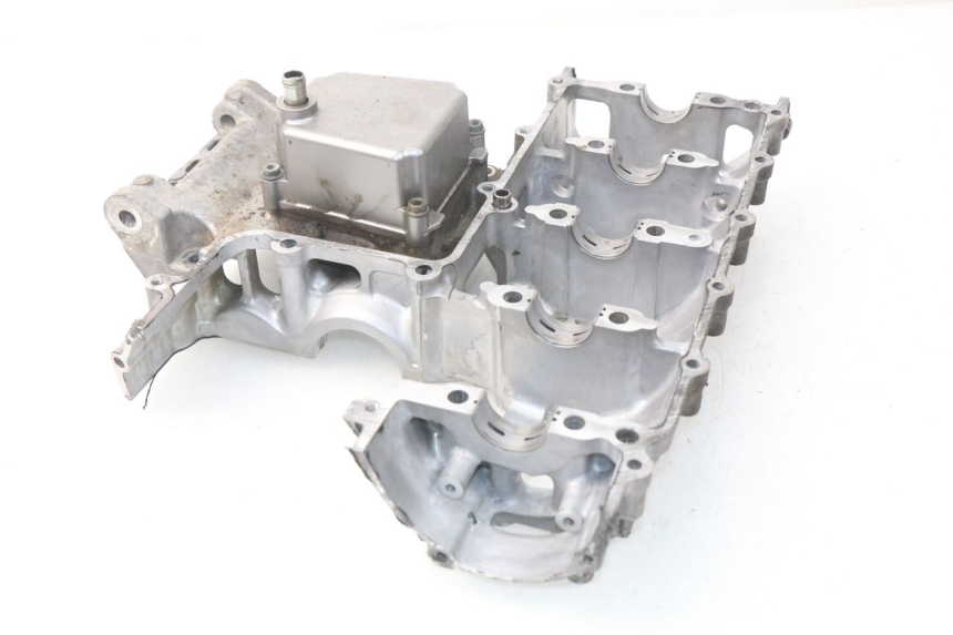 photo de RECHTER MOTORDEKSEL SUZUKI GSX-R GSXR 600 (2001 - 2003) - Technische close-up