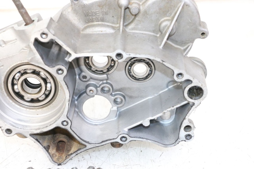 photo de RECHTER MOTORKAP KAWASAKI KX 65 (2000 - 2019) - Kenmerkende details
