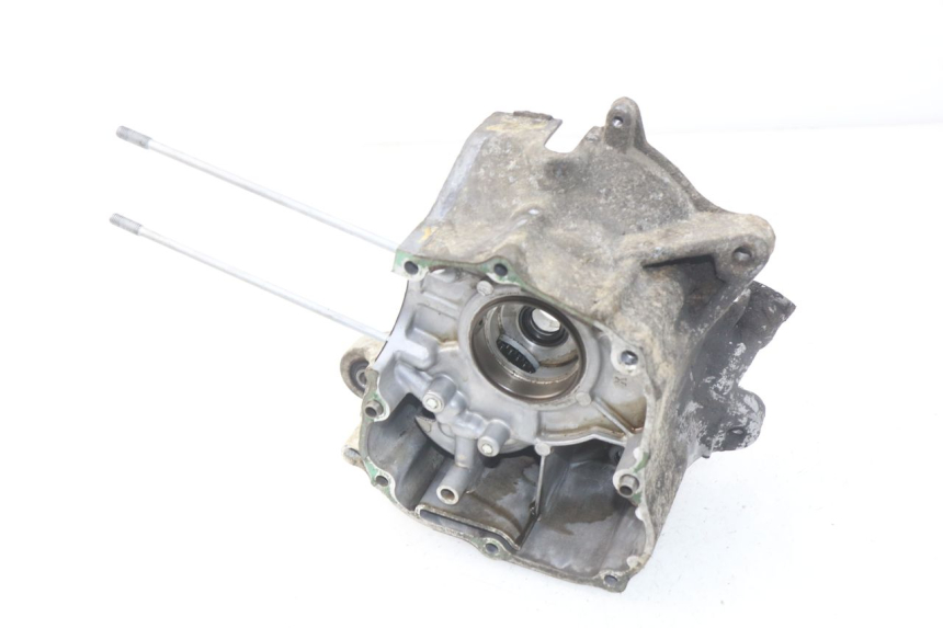 photo de RECHTER MOTORDEKSEL HONDA SCV LEAD 100 (2003 - 2007) - Detail van het onderdeel