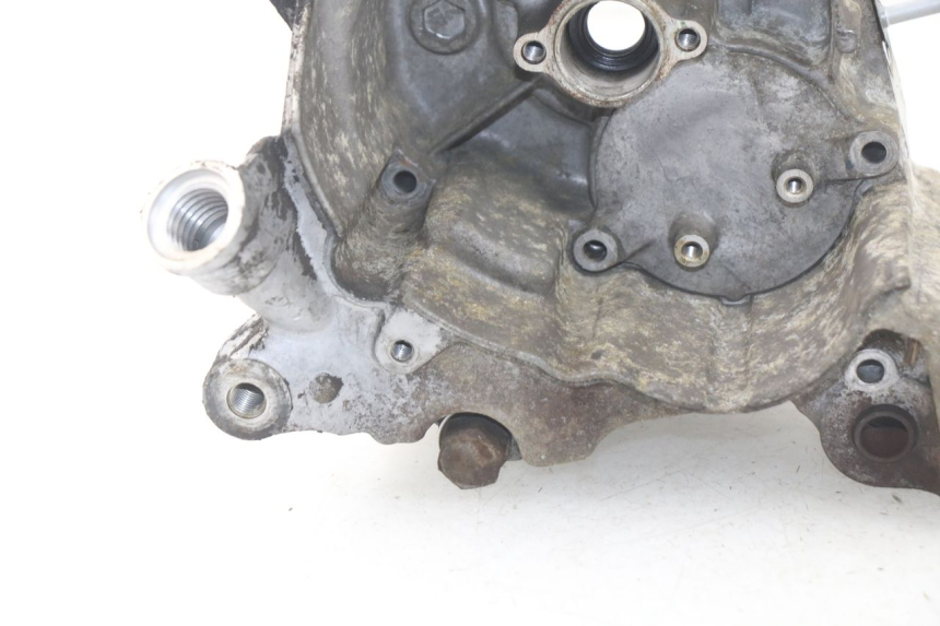 photo de RECHTER MOTORDEKSEL HONDA SCV LEAD 100 (2003 - 2007) - Technische close-up