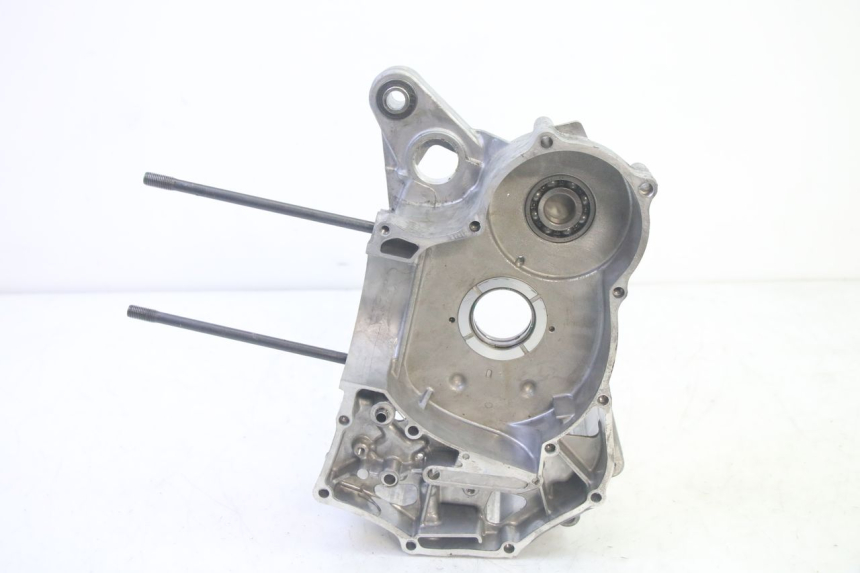 photo de RECHTER MOTORKAP YAMAHA TRICITY 300 (2020 - 2024) - Technische close-up