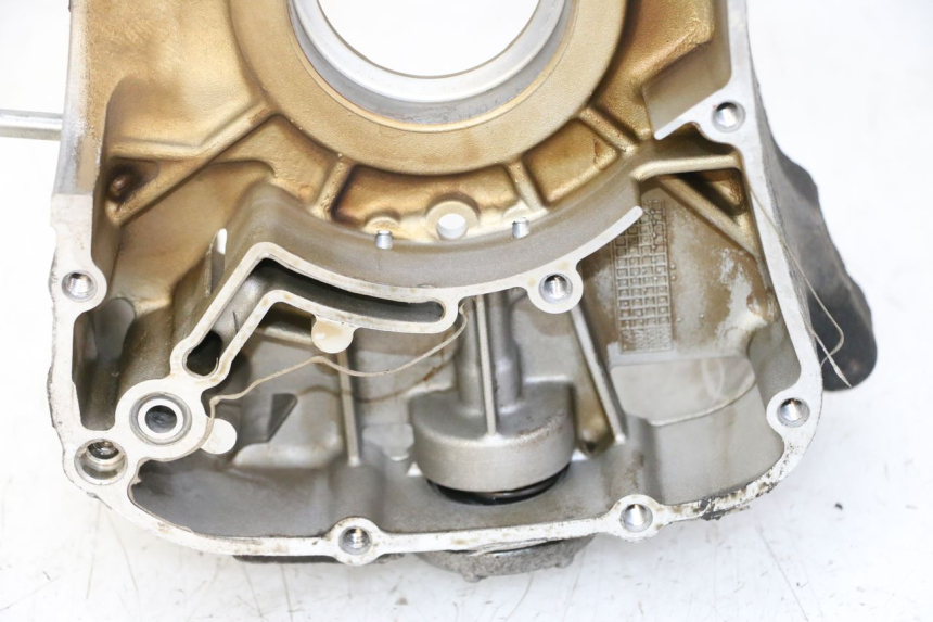 photo de RECHTER MOTORKAP YAMAHA X-MAX XMAX 125 (2010 - 2013) - Gecontroleerd onderdeel