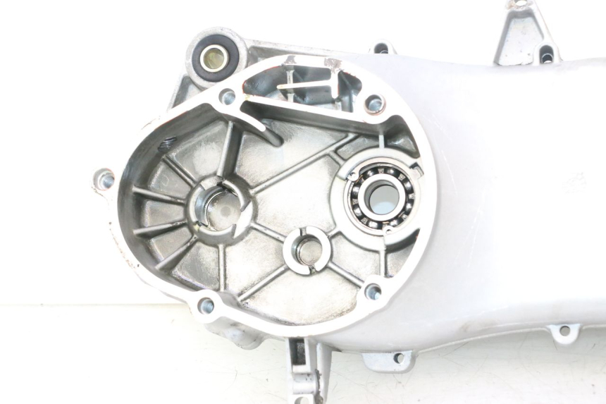 photo de LINKER MOTORKAP PIAGGIO FLY 2T 50 (2004 - 2017) - Zoom op gebruiksstaat