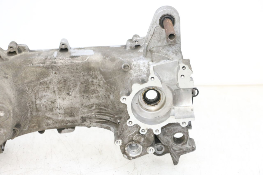 photo de LINKER MOTORKAP PEUGEOT KISBEE 2T 50 (2010 - 2017) - Markeringen en referenties