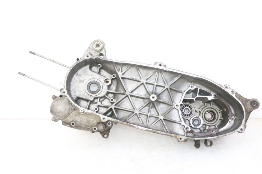 photo de LINKER MOTORKAP YAMAHA XMAX X-MAX 125 (2006 - 2009) - Bevestigingspunten