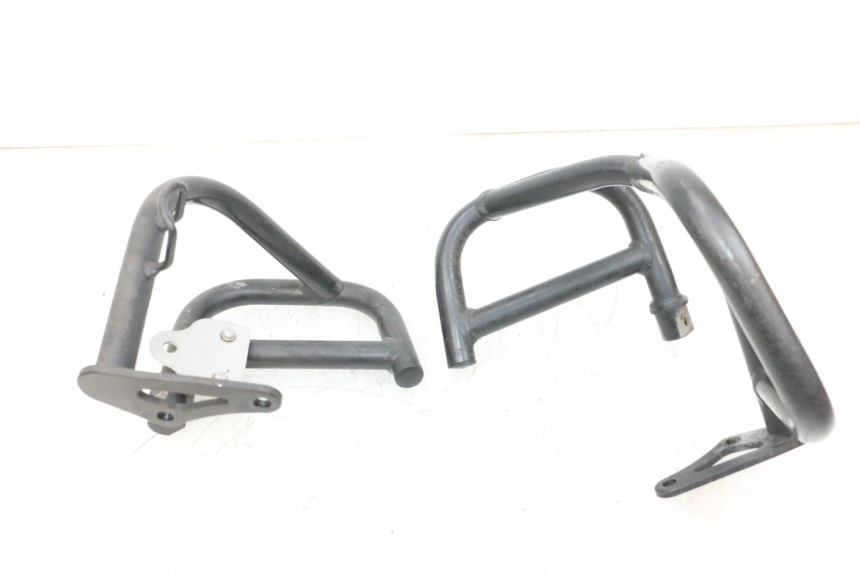 photo de CILINDERBESCHERMKAP YAMAHA FJR ABS 1300 (2006 - 2012) - Andere kijkhoek