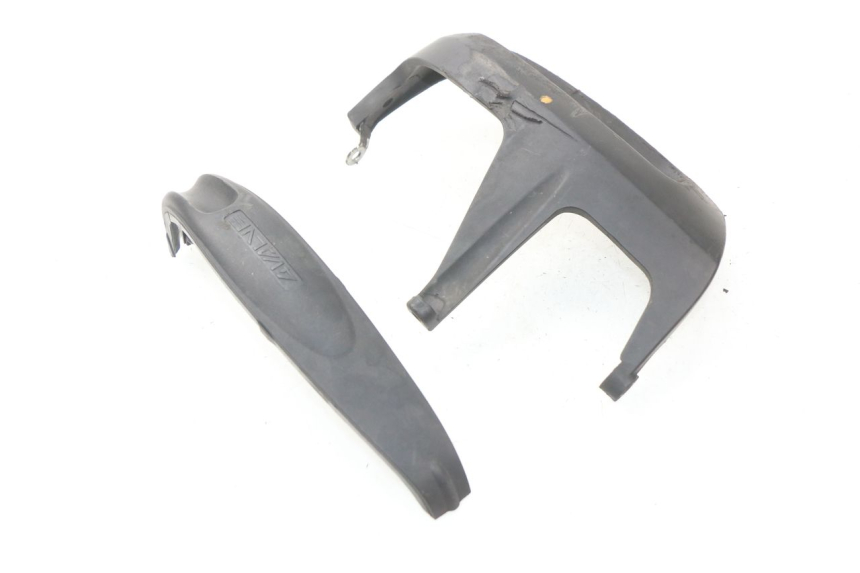 photo de CILINDERBESCHERMKAP BMW R GS 1150 (1999 - 2004) - Detail van het onderdeel