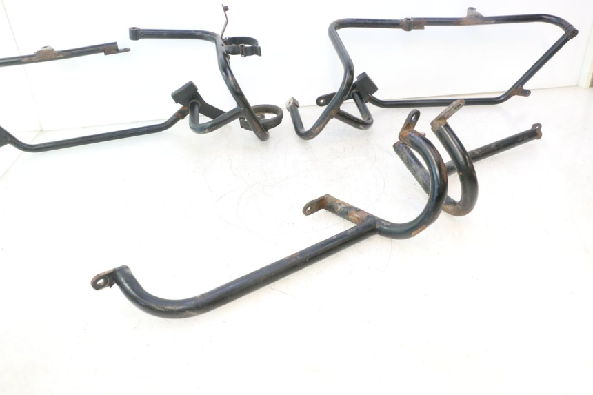 photo de CILINDERBESCHERMKAP YAMAHA TDM ABS 900 (2002 - 2014) - Detail van het onderdeel
