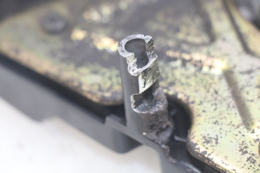 photo de TANDWIELKAP YAMAHA FZS FAZER 600 (1998 - 2001) - Detail van het onderdeel