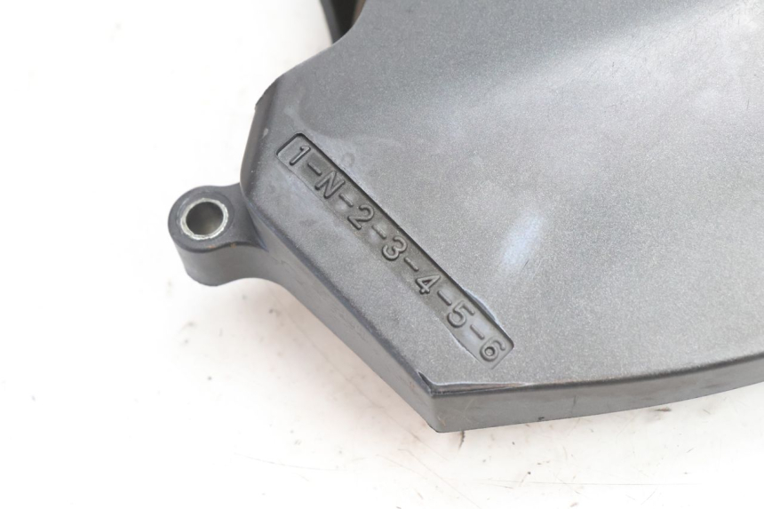 photo de TANDWIELBEHUIZING YAMAHA TDM ABS 900 (2002 - 2014) - Detail van het onderdeel