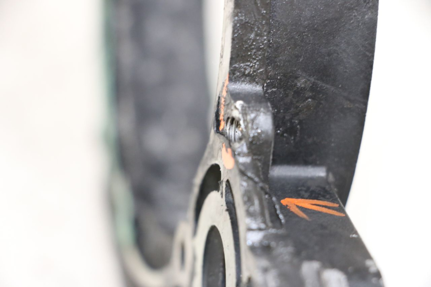 photo de WATERPOMPBEHUIZING CAGIVA SUPER CITY 125 (1992 - 1997) - Zoom op gebruiksstaat