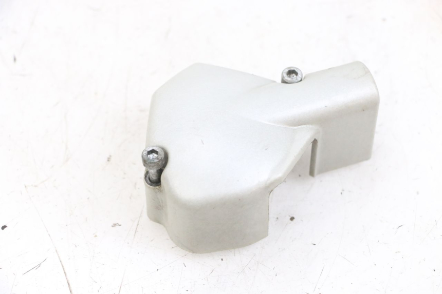 photo de OLIEPOMPBEHUIZING YAMAHA TZR 50 (2008 - 2016) - Andere kijkhoek