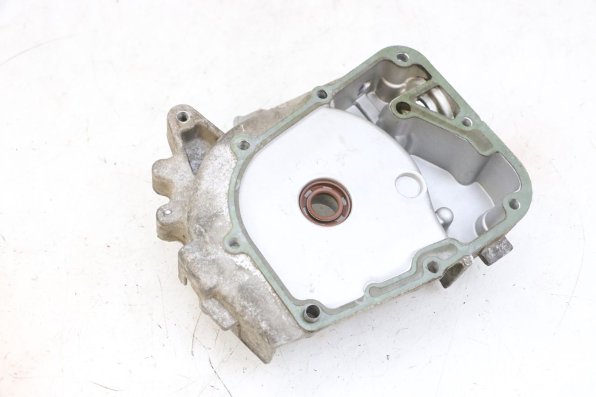 photo de STATORBEHUIZING PEUGEOT KISBEE 4T 50 (2010 - 2017) - Zoom op gebruiksstaat