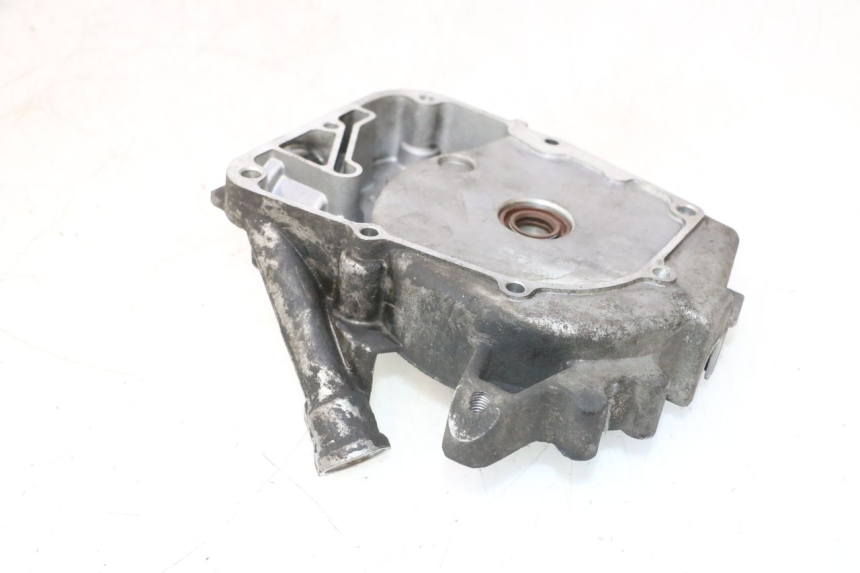 photo de STATORBEHUIZING PEUGEOT KISBEE 4T 50 (2018 - 2022) - Detail van het onderdeel