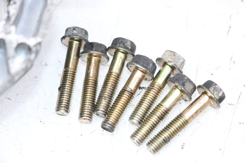 photo de WIELAANDRIJFKAST KYMCO AGILITY 4T 50 (2005 - 2018) - Staat van het oppervlak