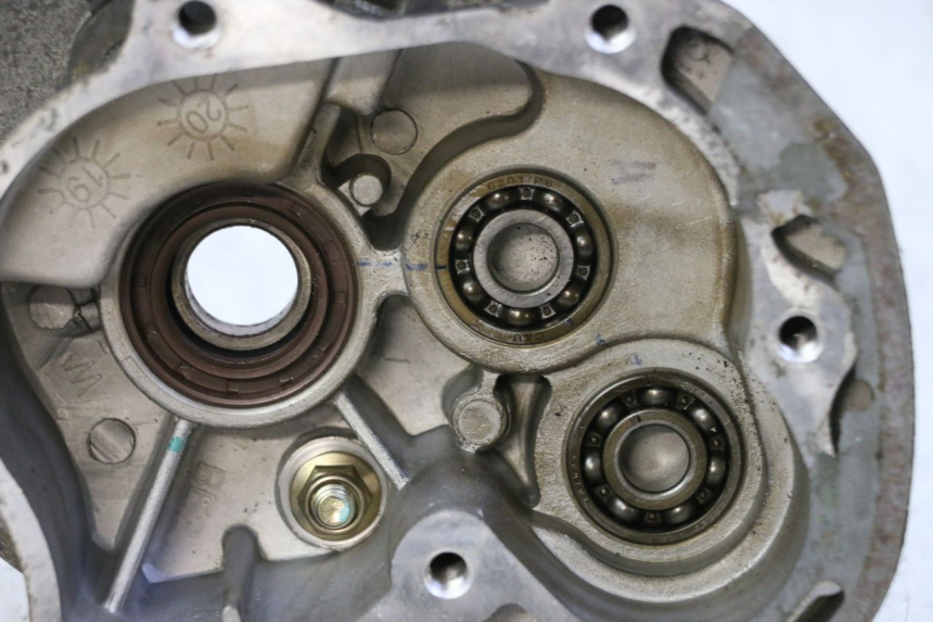 photo de WIELAANDRIJFKAST SYM CROX 4T 50 (2016 - 2023) - Bevestigingspunten