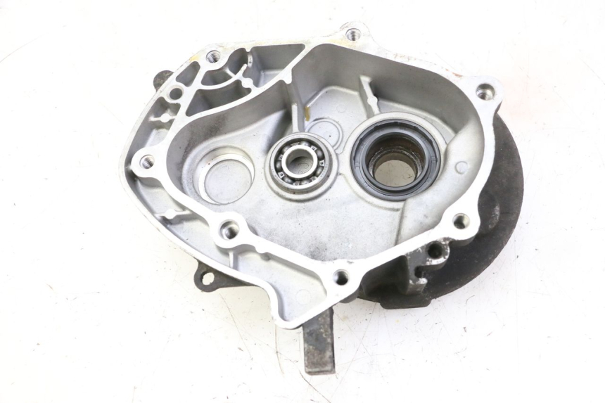 photo de WIELAANDRIJFKAST HONDA FES S-WING SWING ABS 125 (2007 - 2015) - Bevestigingspunten