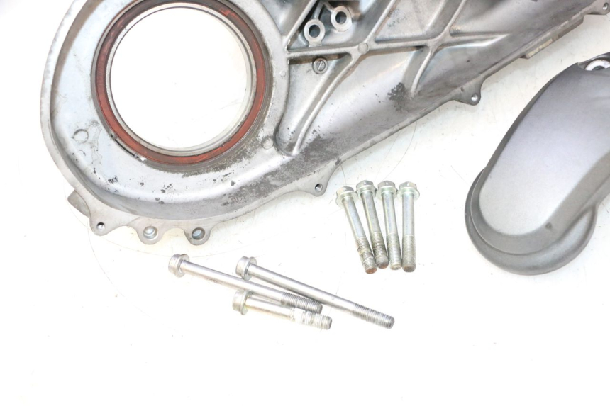 photo de TRANSMISSIEBEHUIZING WIEL HONDA FJS SILVER WING SILVERWING 400 (2005 - 2008) - Markeringen en referenties