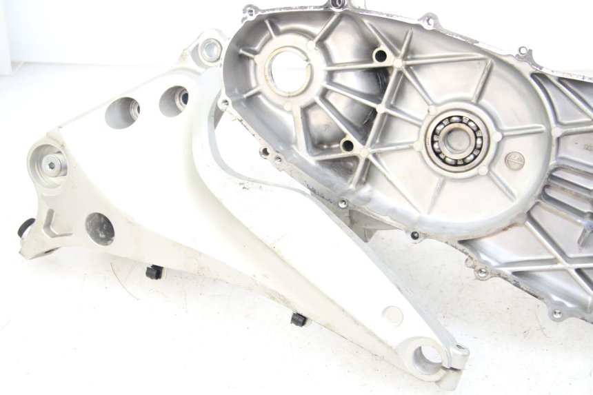 photo de WIELAANDRIJFKAST YAMAHA XP T-MAX TMAX 500 (2004 - 2007) - Bevestigingspunten