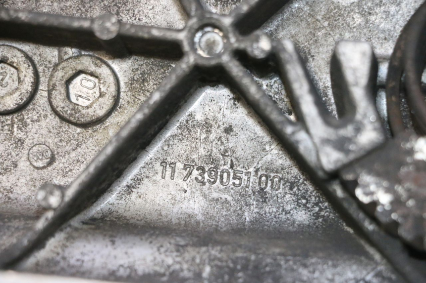 photo de VARIATORKAP PEUGEOT ELYSTAR 50 (2002 - 2014) - Detail van het onderdeel