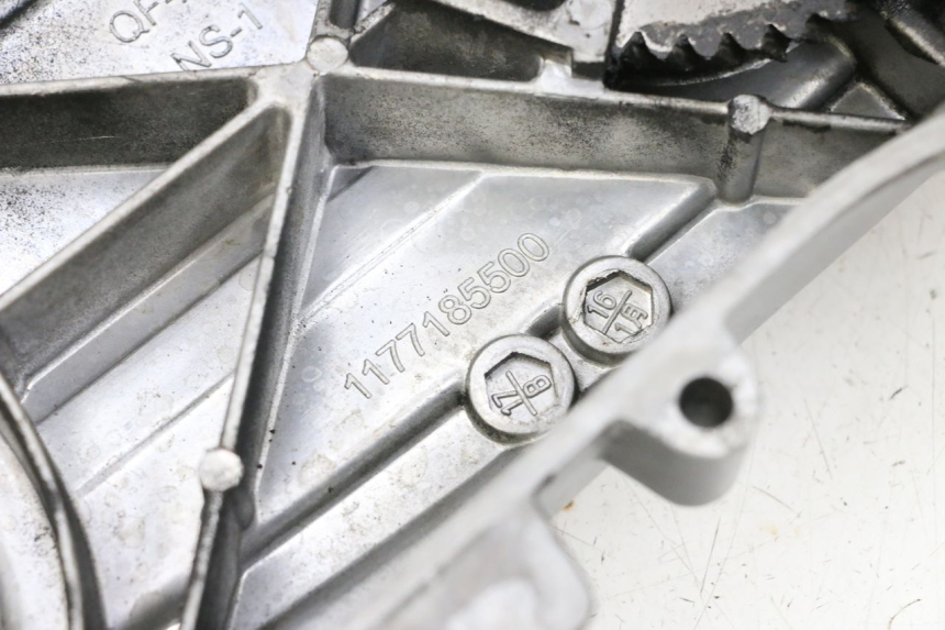 photo de VARIATORKAP PEUGEOT KISBEE 2T 50 (2010 - 2017) - Detail van het onderdeel