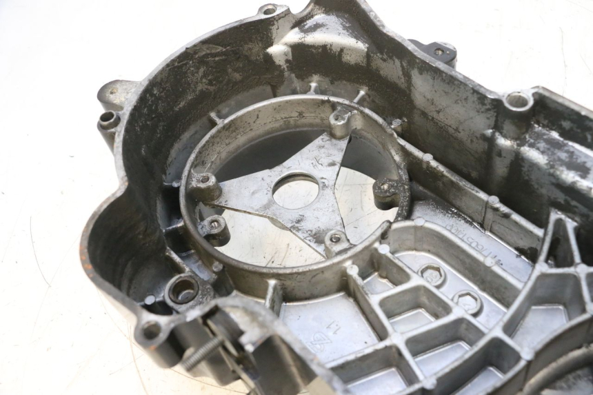 photo de VARIATORKAP PEUGEOT SATELIS COMPRESSOR K15 125 (2006 - 2009) - Zoom op gebruiksstaat