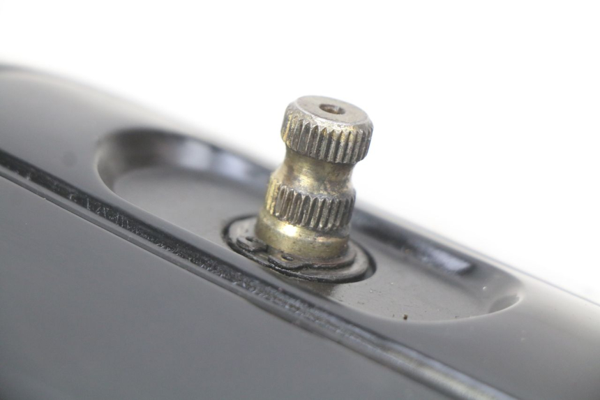 photo de VARIATORKAP PEUGEOT VIVACITY NEW 4T 50 (2008 - 2017) - Detail van het onderdeel