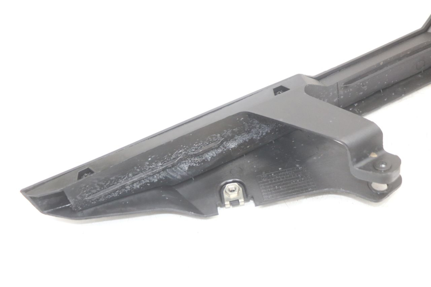 photo de KETTINGKAST HUSQVARNA SVARTPILEN 401 (2018 - 2023) - Overzicht