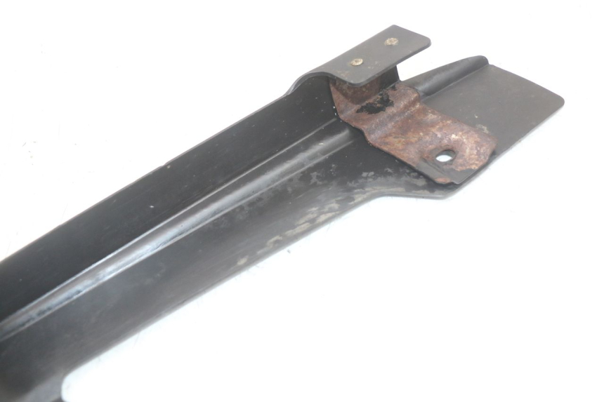 photo de KETTINGKAST SUZUKI GS F 500 (2004 - 2007) - Bevestigingspunten