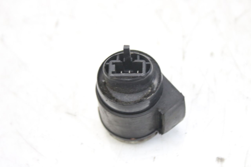 photo de KNIPPERLICHTRELAIS KYMCO AGILITY 4T 50 (2005 - 2018) - Detail van het onderdeel