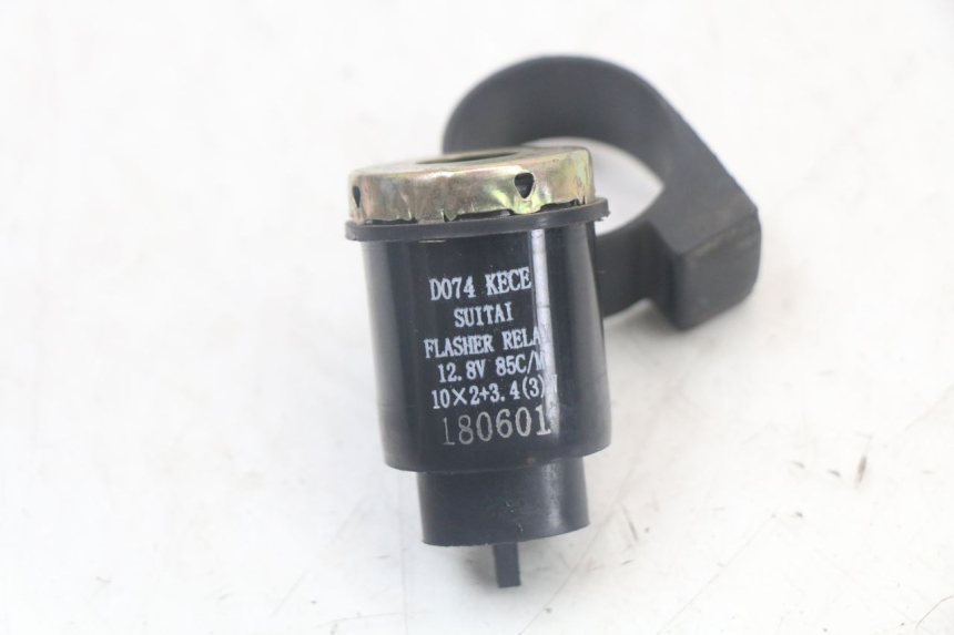 photo de KNIPPERLICHTRELAIS KYMCO AGILITY 4T 50 (2018 - 2022) - Hoofdaanzicht