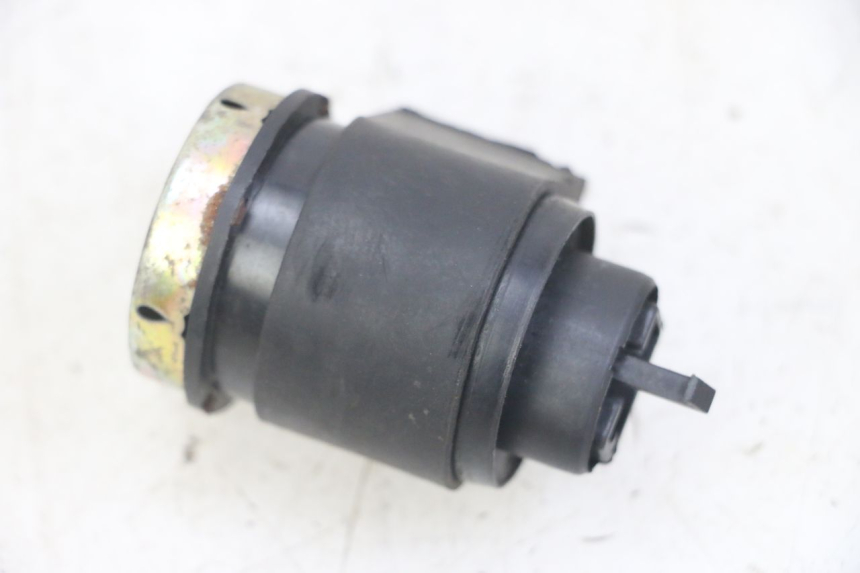 photo de KNIPPERLICHTRELAIS KYMCO AGILITY 4T 50 (2005 - 2018) - Detail van het onderdeel